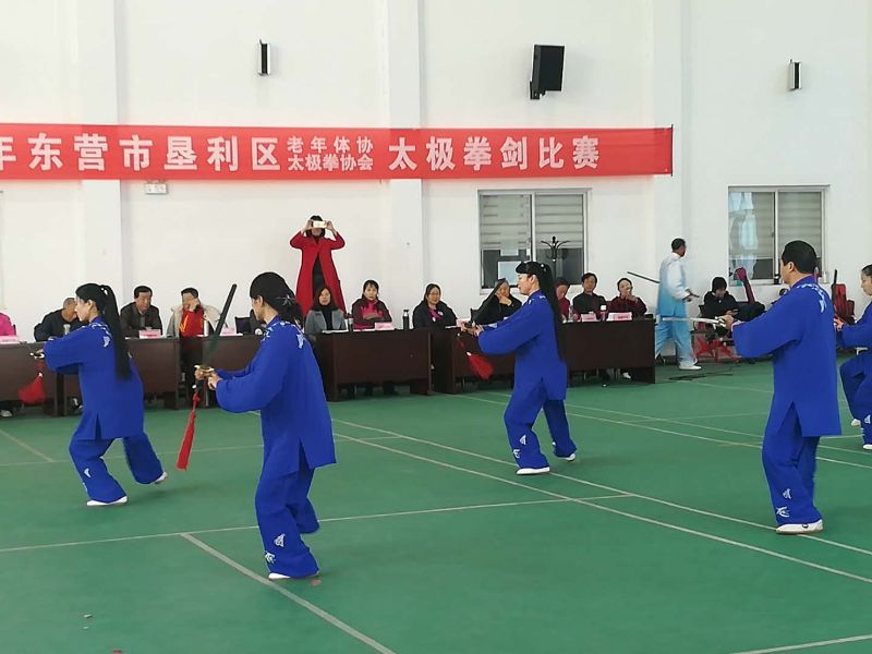 28109e8d0773323e7998144d1e3fd570.jpg