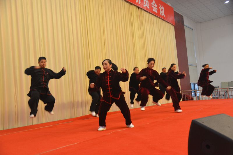 动员大会展演.JPG