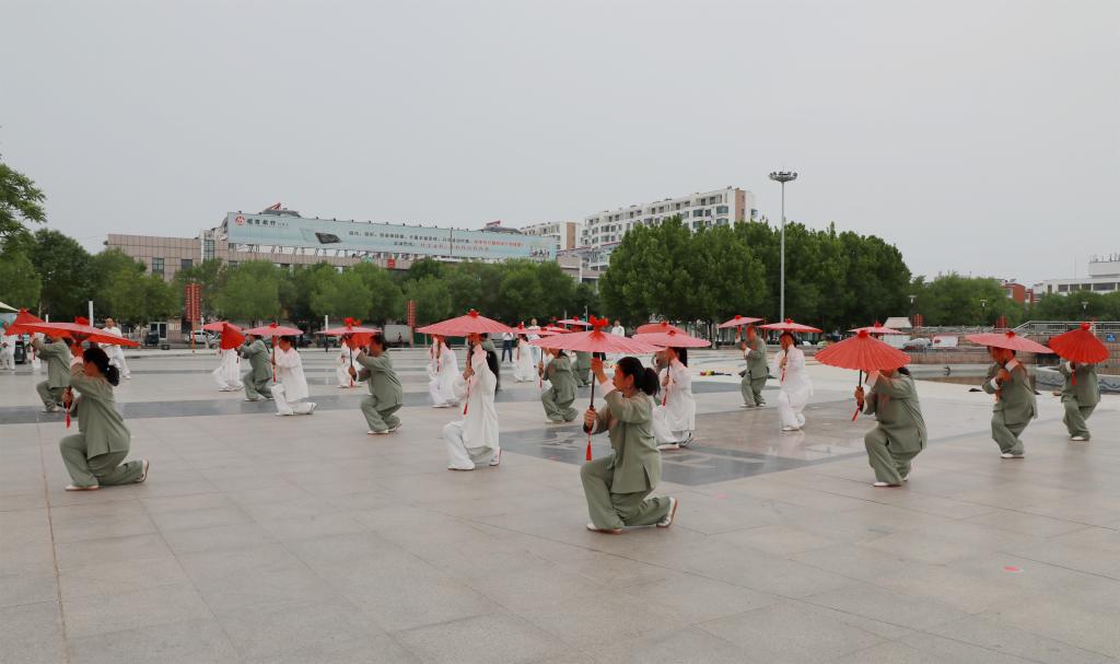 黄河广场3_副本.jpg