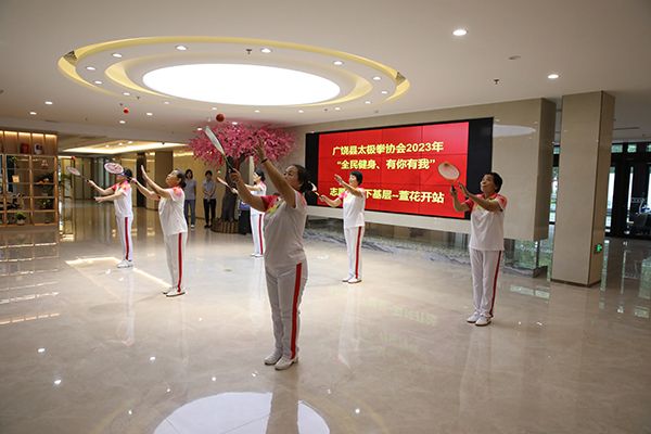 1V8A0229.JPG